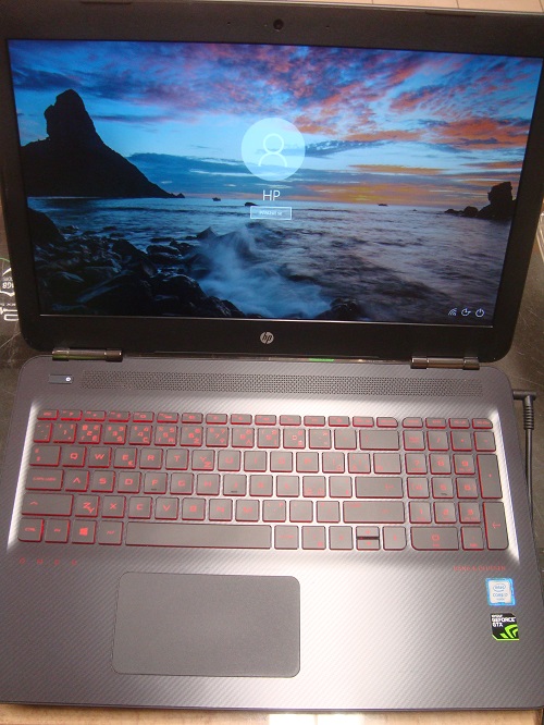 HP OMEN 15-ax002nc