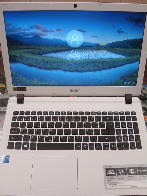 ACER ASPIRE ES1-533