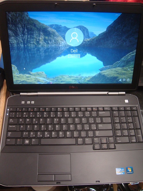 DELL LATITUDE E5520