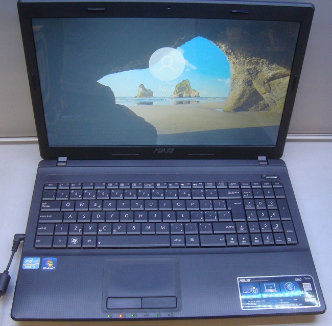 ASUS X54C