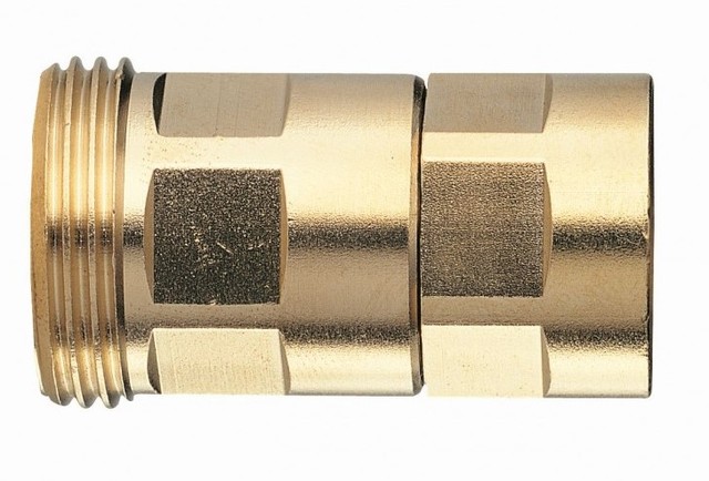 Vypouštěcí přípravek k regulačnímu šroubení